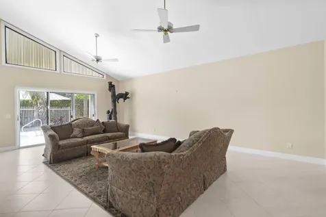 1345 Spanish Lace Lane Vero Beach FL 32963