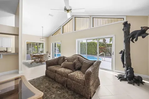 1345 Spanish Lace Lane Vero Beach FL 32963
