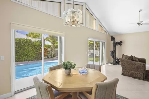 1345 Spanish Lace Lane Vero Beach FL 32963