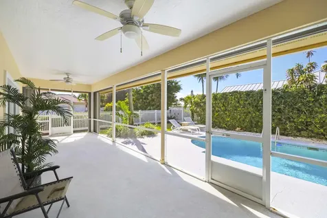 1345 Spanish Lace Lane Vero Beach FL 32963