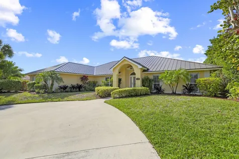 1345 Spanish Lace Lane Vero Beach FL 32963