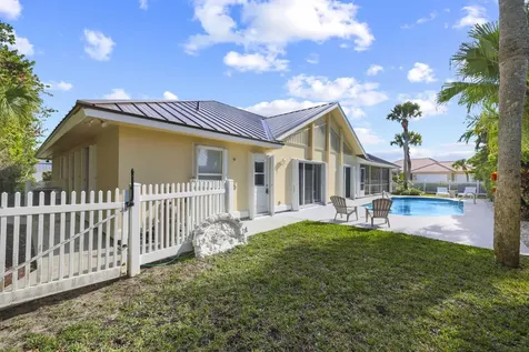 1345 Spanish Lace Lane Vero Beach FL 32963