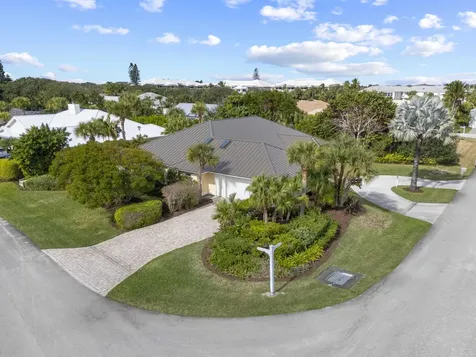 1345 Spanish Lace Lane Vero Beach FL 32963