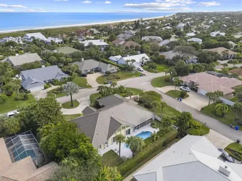 1345 Spanish Lace Lane Vero Beach FL 32963