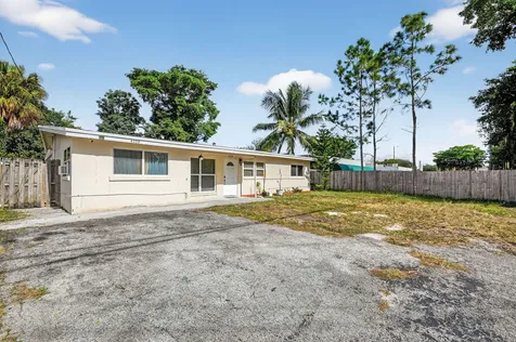 4559 Cole Street West Palm Beach FL 33417