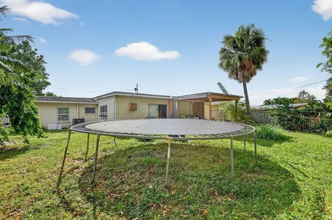 4559 Cole Street West Palm Beach FL 33417