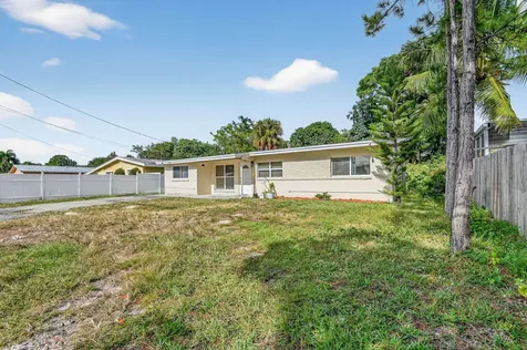 4559 Cole Street West Palm Beach FL 33417