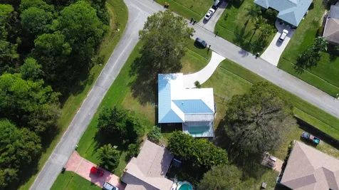 183 Sw Airview Avenue Port Saint Lucie FL 34984