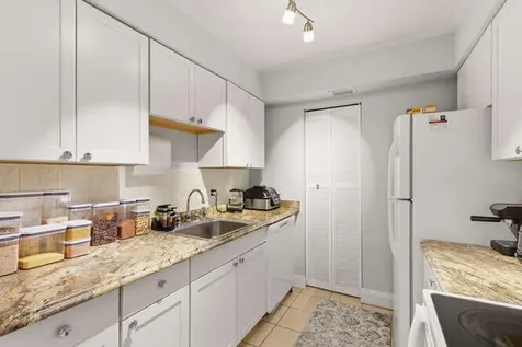 12030 Alternate A1a Palm Beach Gardens FL 33410