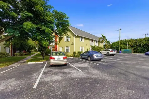 12030 Alternate A1a Palm Beach Gardens FL 33410