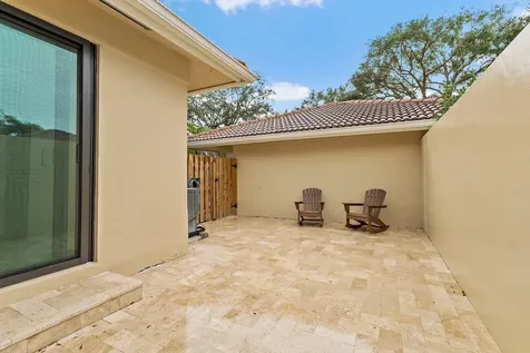 150 Old Meadow Way Palm Beach Gardens FL 33418