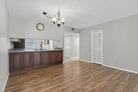 3503 Oaks Way Pompano Beach FL 33069