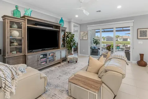 11397 Sw Carlisle Crossing Avenue Port Saint Lucie FL 34987