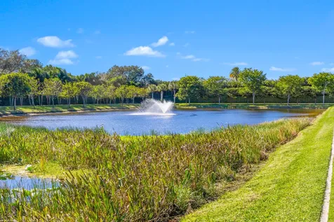 15527 Imperial Point Lane Wellington FL 33414