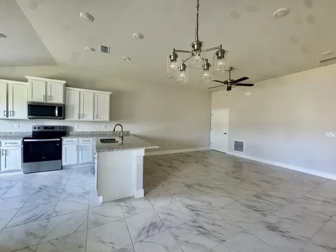8634 Giovanni Avenue Fort Pierce FL 34951