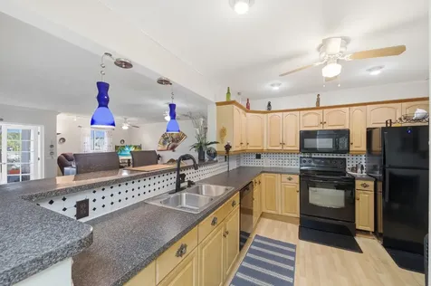 4851 NW 21st Street Lauderhill FL 33313