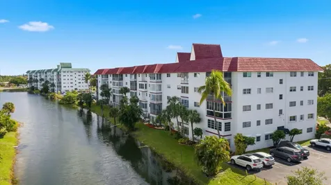 4851 NW 21st Street Lauderhill FL 33313