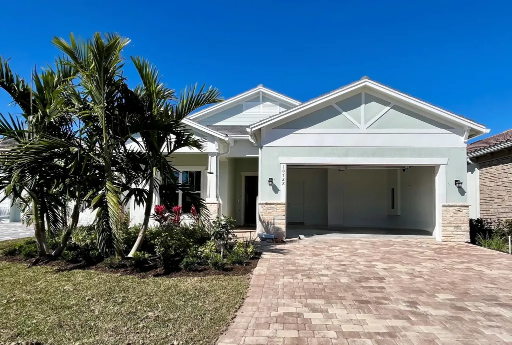 10728 Northbrook Circle Palm Beach Gardens FL 33412