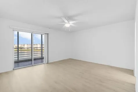 3089 Cornwall Boca Raton FL 33434