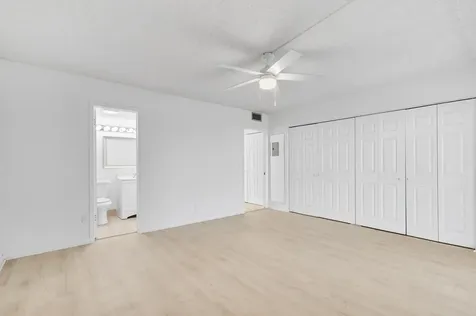 3089 Cornwall Boca Raton FL 33434