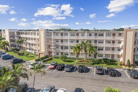 3089 Cornwall Boca Raton FL 33434
