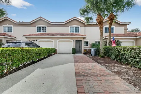 6698 Old Farm Trail Boynton Beach FL 33437