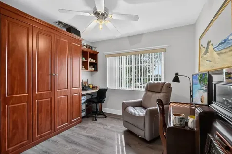 6698 Old Farm Trail Boynton Beach FL 33437