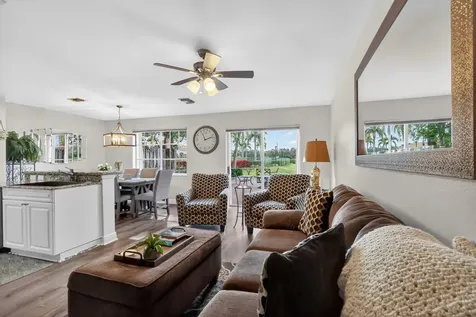 6698 Old Farm Trail Boynton Beach FL 33437