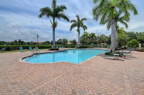 6698 Old Farm Trail Boynton Beach FL 33437