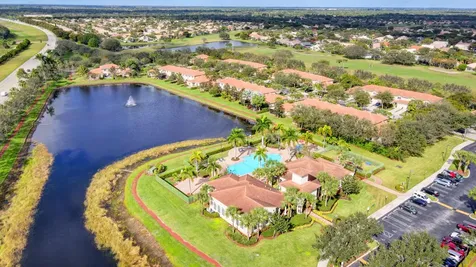 6698 Old Farm Trail Boynton Beach FL 33437