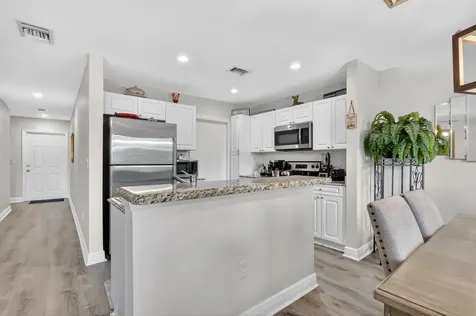 6698 Old Farm Trail Boynton Beach FL 33437