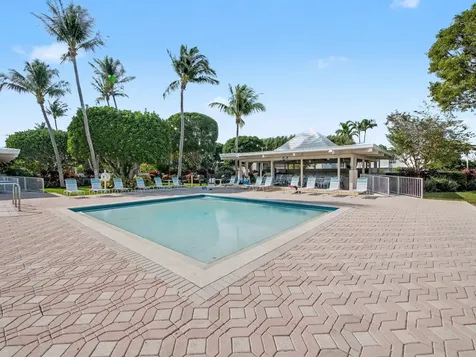 1205 Sandy Lane Singer Island FL 33404