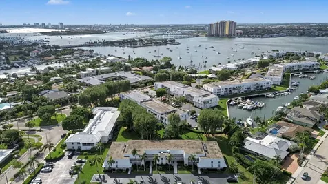 1205 Sandy Lane Singer Island FL 33404