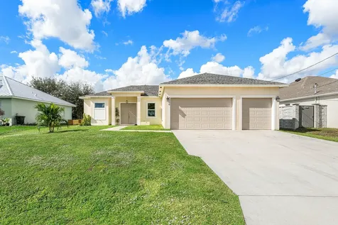 2366 Sw Blaine Terrace Port Saint Lucie FL 34953