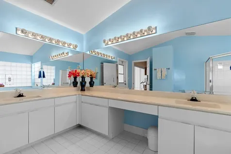 10364 Nw 50th Court Coral Springs FL 33076