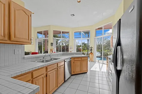 10364 Nw 50th Court Coral Springs FL 33076