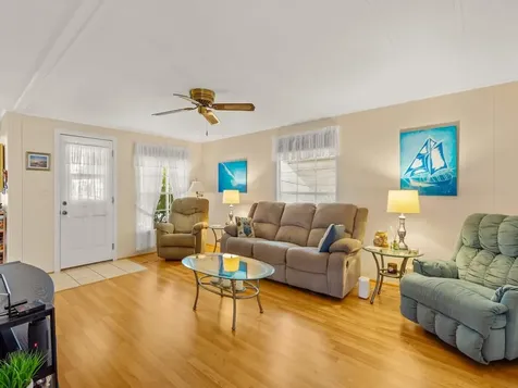 61 E Caribbean Port Saint Lucie FL 34952