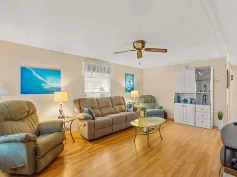 61 E Caribbean Port Saint Lucie FL 34952