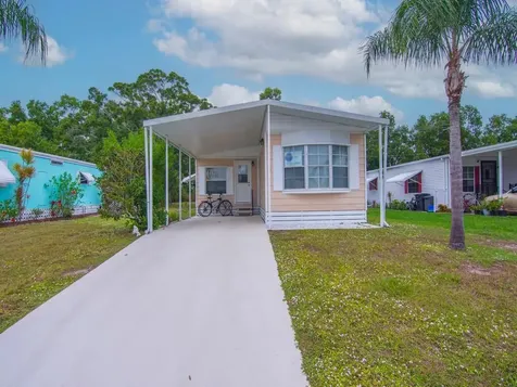 61 E Caribbean Port Saint Lucie FL 34952