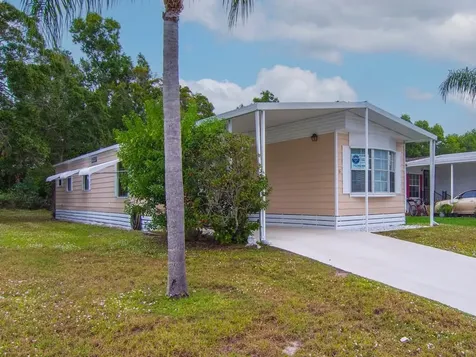 61 E Caribbean Port Saint Lucie FL 34952