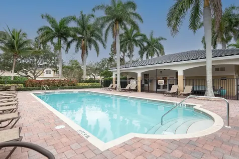 1600 Se Sheffield Terrace Stuart FL 34994