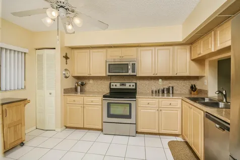 13403 Touchstone Place Palm Beach Gardens FL 33418