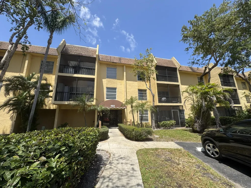 450 NW 20th Street Boca Raton FL 33431