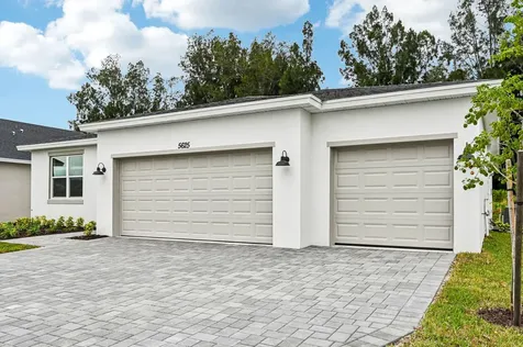 5625 Hampton Park Circle Vero Beach FL 32966