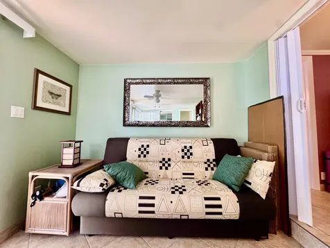1324 S 33th Road Hollywood FL 33021