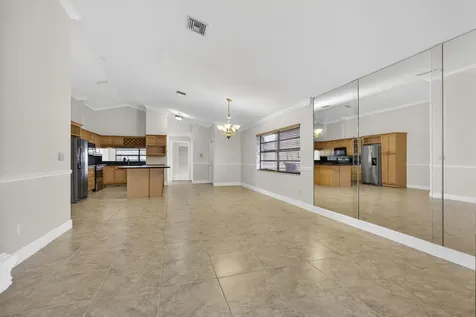 1275 Summit Run Circle West Palm Beach FL 33415