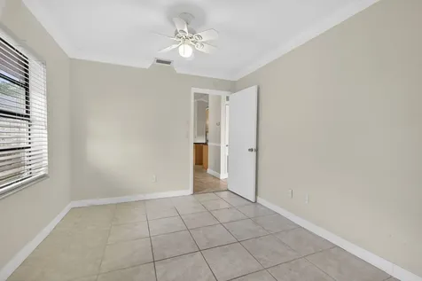 1275 Summit Run Circle West Palm Beach FL 33415