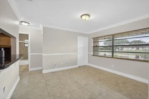 1275 Summit Run Circle West Palm Beach FL 33415
