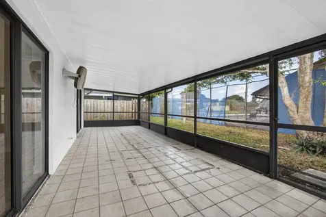 1275 Summit Run Circle West Palm Beach FL 33415