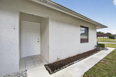 1275 Summit Run Circle West Palm Beach FL 33415
